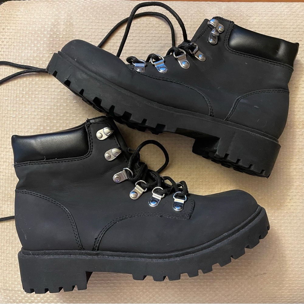H&M Chunky Leather Lace Up Combat Boots